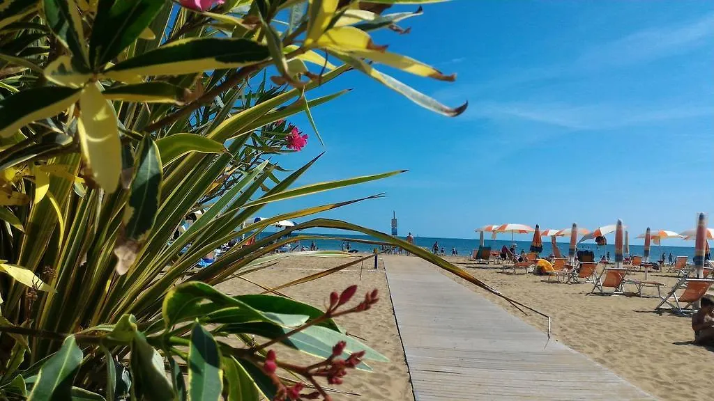 Appartamenti Eridano Bibione 0*,